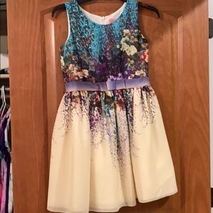 Beautiful dress Chasing Fireflies. Zoe LTD size 14